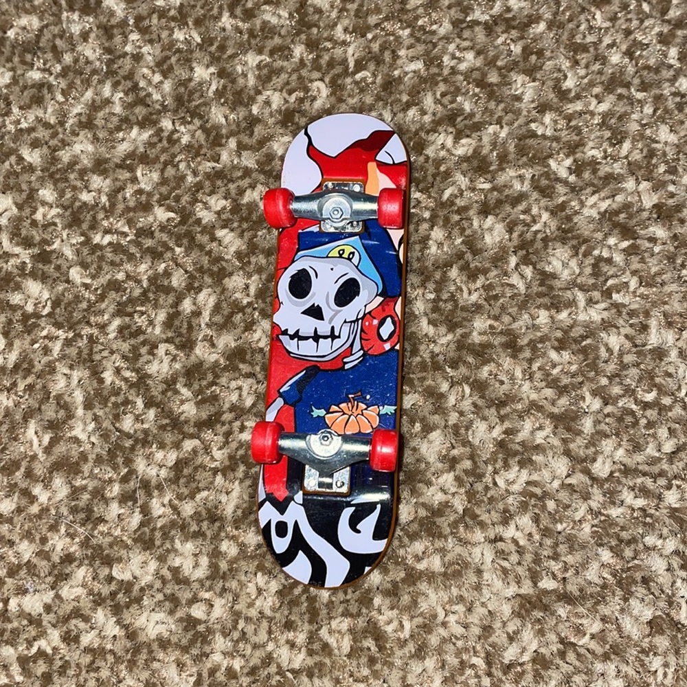 Tech Decks - Picture 6 of 17